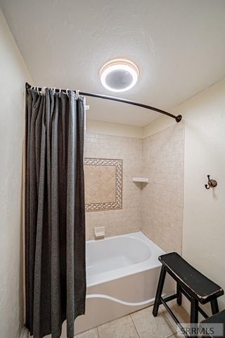 5520 Veil Drive, Idaho Falls, ID 83406