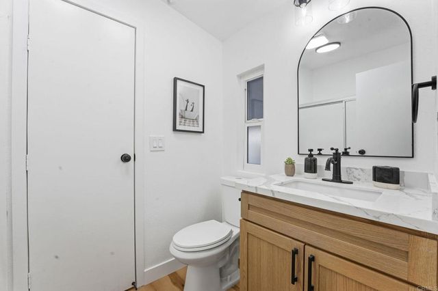 8975 Lawrence Welk Drive 446, Escondido, CA 92026