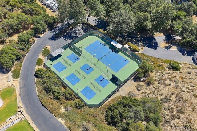 8975 Lawrence Welk Drive 446, Escondido, CA 92026