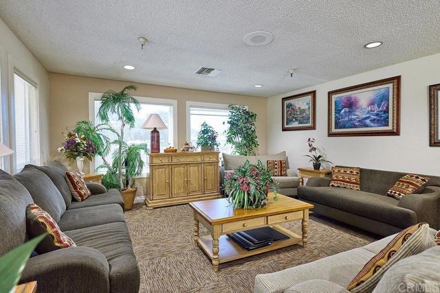 8975 Lawrence Welk Drive 446, Escondido, CA 92026