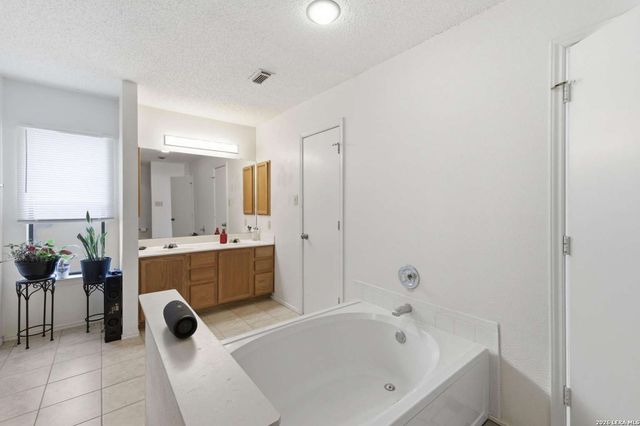 10818 Winter, San Antonio, TX 78254