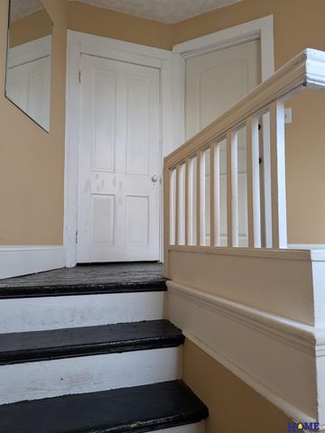 1811 S 16th Street, Lincoln, NE 68502