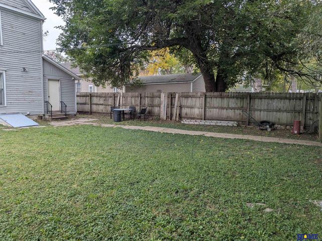 1811 S 16th Street, Lincoln, NE 68502