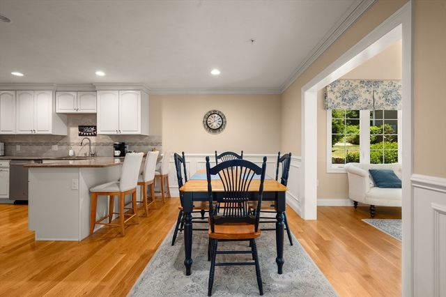 51 Luka Dr 51, Grafton, MA 01519