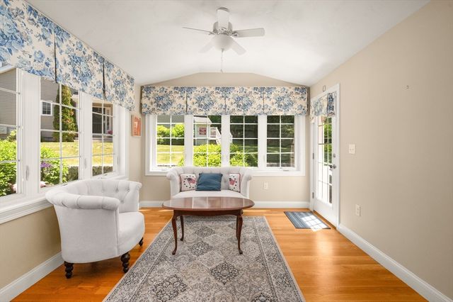 51 Luka Dr 51, Grafton, MA 01519