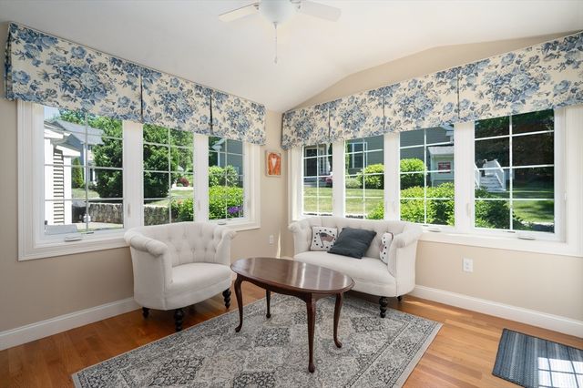 51 Luka Dr 51, Grafton, MA 01519
