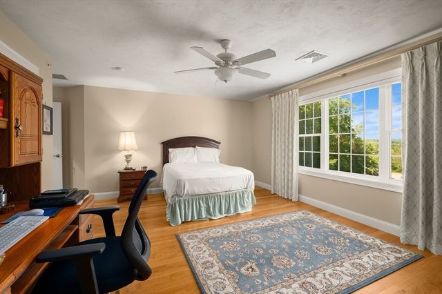 51 Luka Dr 51, Grafton, MA 01519