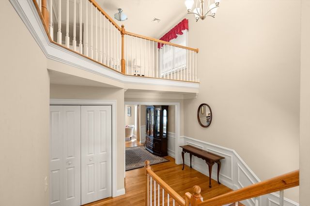51 Luka Dr 51, Grafton, MA 01519