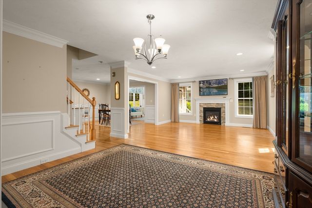 51 Luka Dr 51, Grafton, MA 01519
