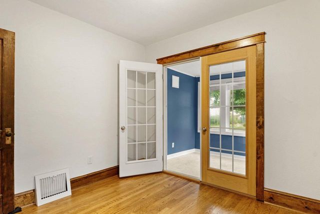 1946 E Dayton Street, Madison, WI 53704