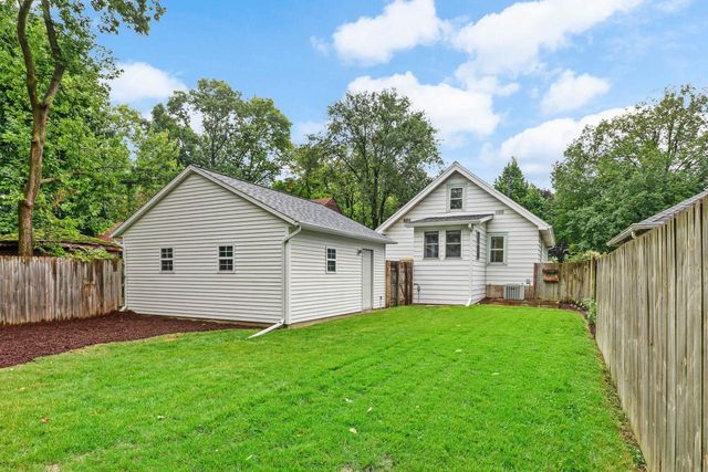 1946 E Dayton Street, Madison, WI 53704