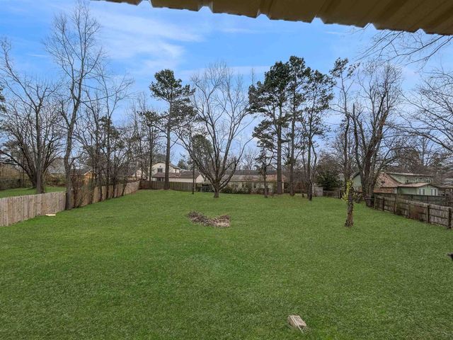 6843 AUTUMNHILL LN, Bartlett, TN 38135