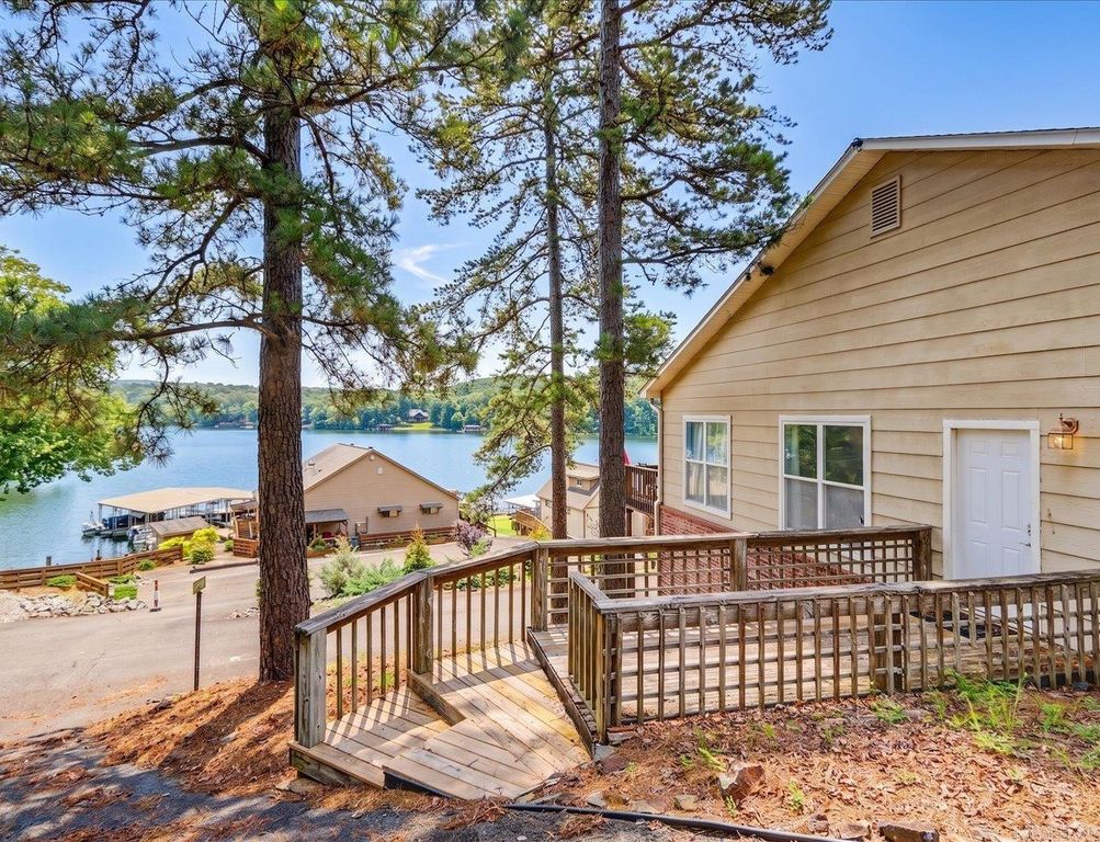 179 Marina Pt Unit C, Hot Springs, AR 71913