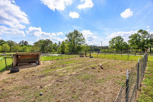 167 County Road 3185, Cleveland, TX 77327