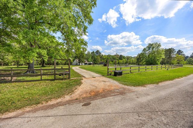 167 County Road 3185, Cleveland, TX 77327