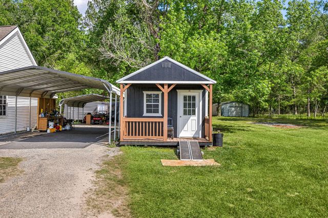 167 County Road 3185, Cleveland, TX 77327