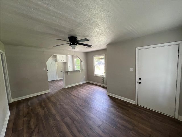 5034 Rapido Road, Houston, TX 77033