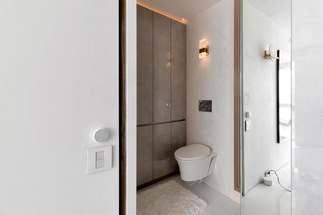 1760 Avenida Del Mundo 504, Coronado, CA 92118
