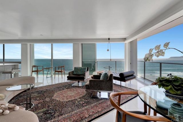 1760 Avenida Del Mundo 504, Coronado, CA 92118