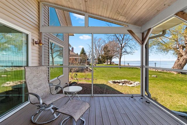4381 ANAPAULA LANE, Green Bay, WI 54311