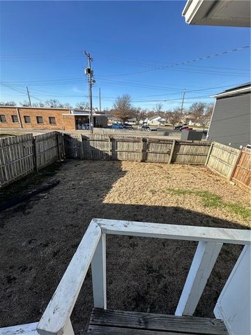 518 N BUCHANAN Street, Maryville, MO 64468