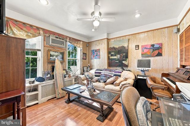 5808 ASHLAND AVE, Philadelphia, PA 19143