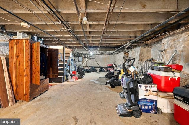 5808 ASHLAND AVE, Philadelphia, PA 19143