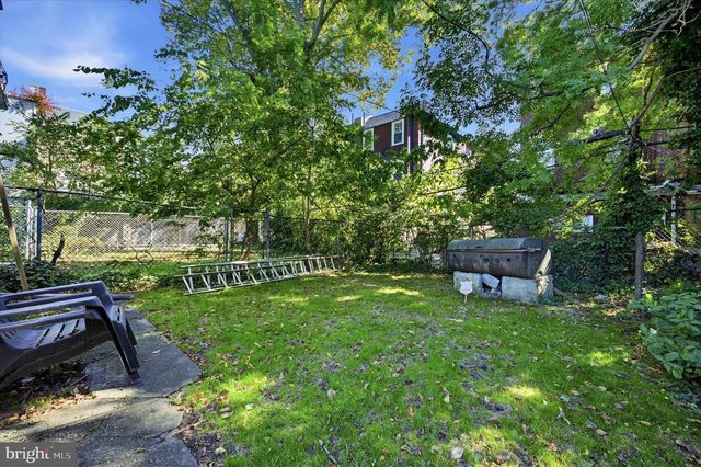 5808 ASHLAND AVE, Philadelphia, PA 19143