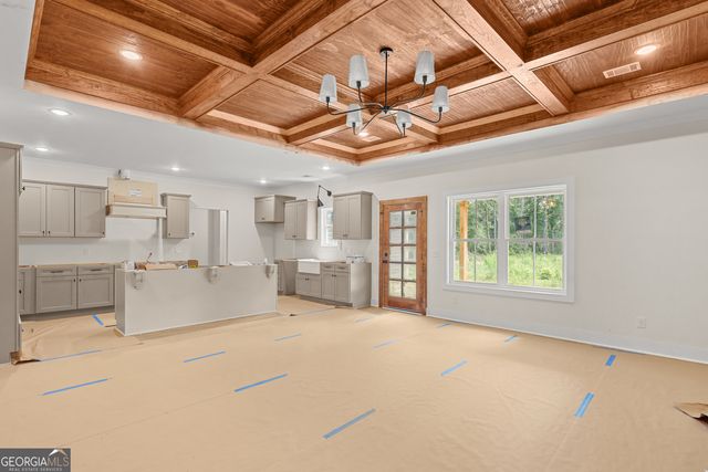 112 Dixie Drive, Springfield, GA 31329