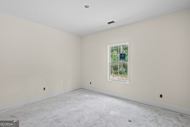 112 Dixie Drive, Springfield, GA 31329