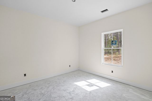 112 Dixie Drive, Springfield, GA 31329