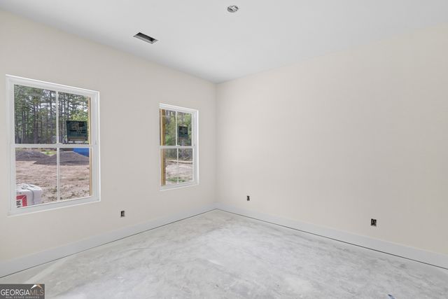 112 Dixie Drive, Springfield, GA 31329