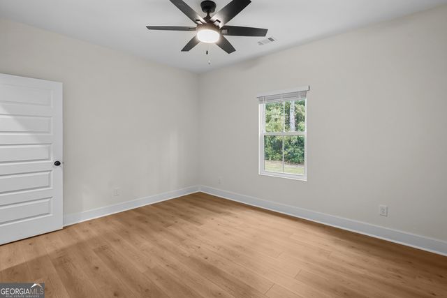 112 Dixie Drive, Springfield, GA 31329