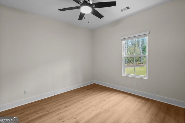 112 Dixie Drive, Springfield, GA 31329