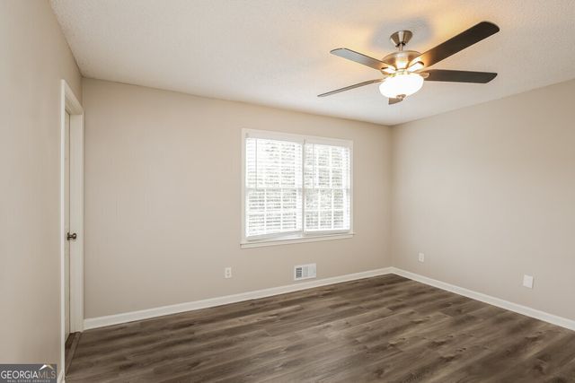 4834 Diggers Way, Sugar Hill, GA 30518