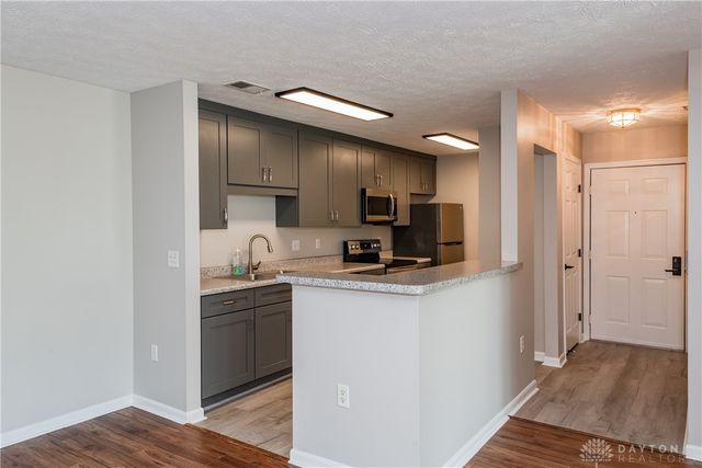 3125 Crestmont Lane 101, Beavercreek, OH 45431