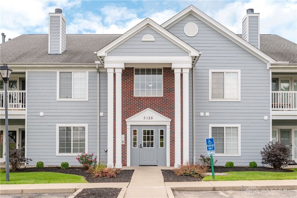 3125 Crestmont Lane 101, Beavercreek, OH 45431
