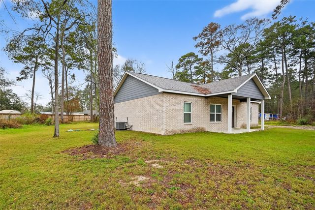 15434 Peacock Lane, Conroe, TX 77302