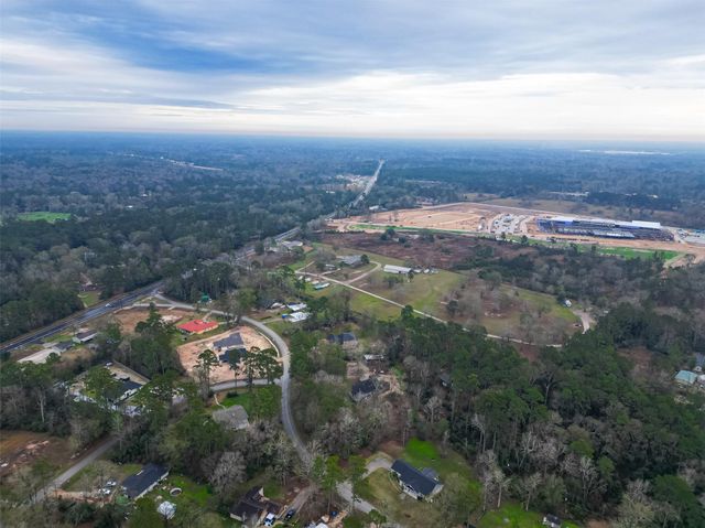 15434 Peacock Lane, Conroe, TX 77302