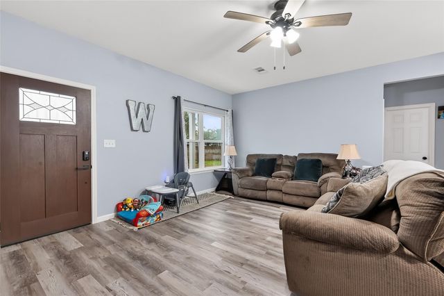 15434 Peacock Lane, Conroe, TX 77302