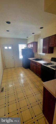 256 6TH AVE, Roebling, NJ 08554