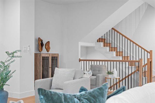 1506 Holly Avenue, Dallas, TX 75204