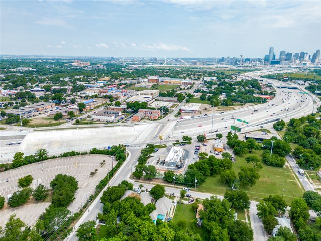 814 E 12th Street, Dallas, TX 75203