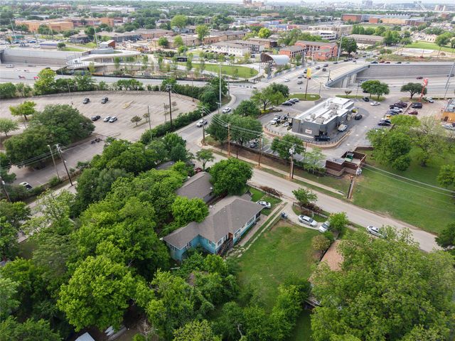 814 E 12th Street, Dallas, TX 75203
