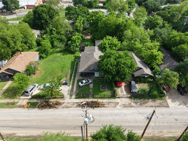 814 E 12th Street, Dallas, TX 75203