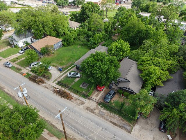 814 E 12th Street, Dallas, TX 75203