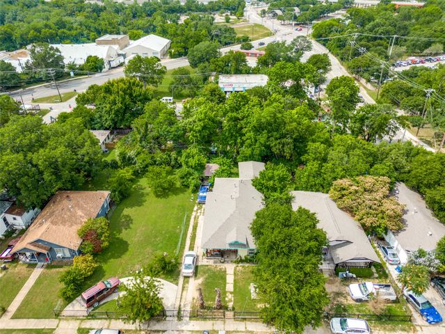 814 E 12th Street, Dallas, TX 75203