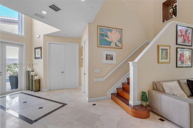 3942 194th Ln, Sunny Isles Beach, FL 33160