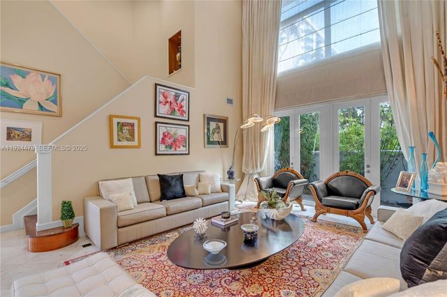 3942 194th Ln, Sunny Isles Beach, FL 33160