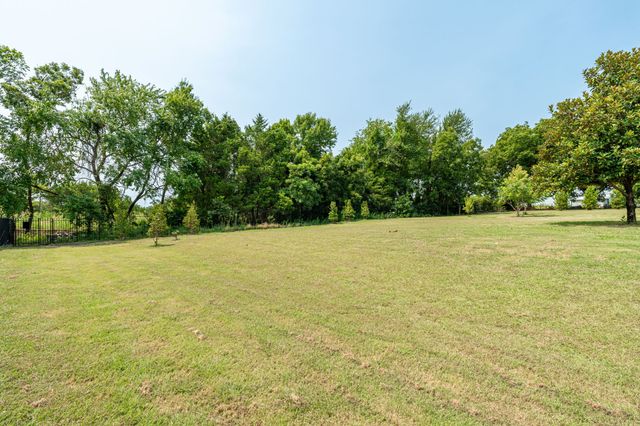 835 Cross Post Lane, Lowry Crossing, TX 75069